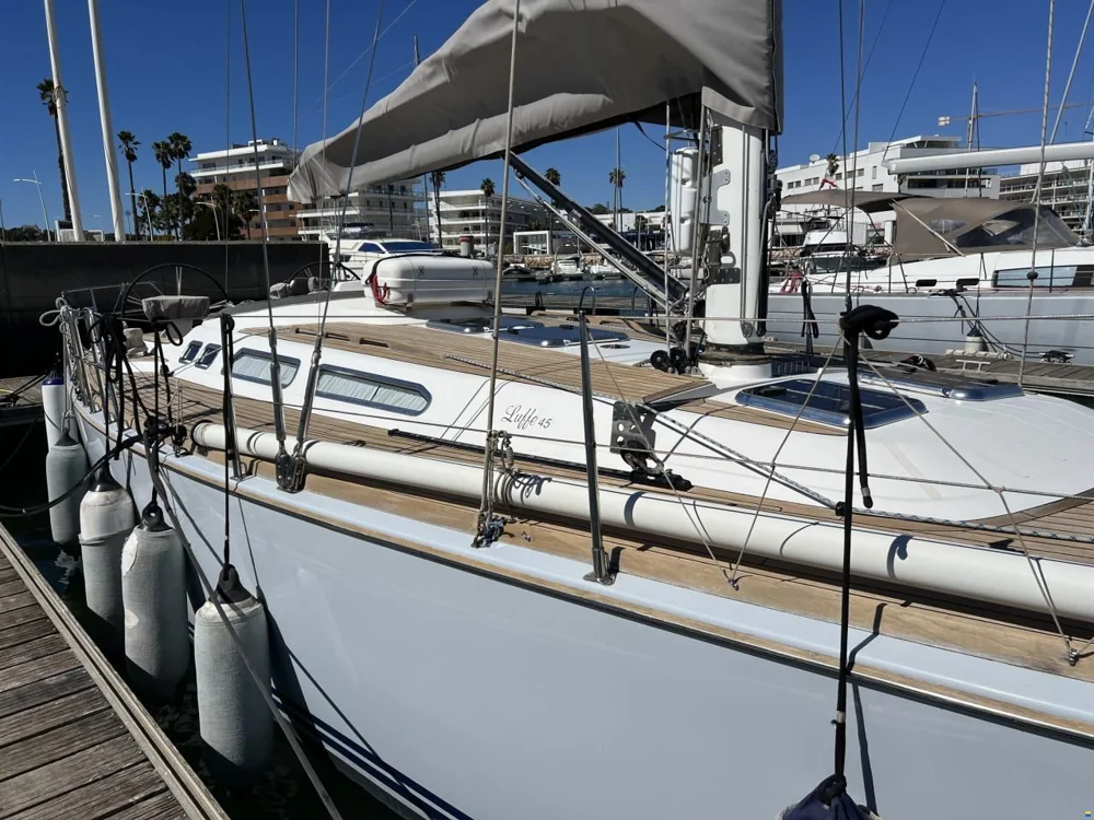 2009 Luffe Yachts 45 for sale in Lagos, Portugal, photo 2 of 5