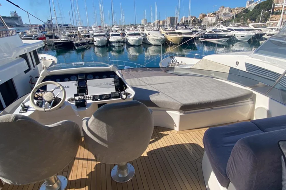 BoatPhoto.alt