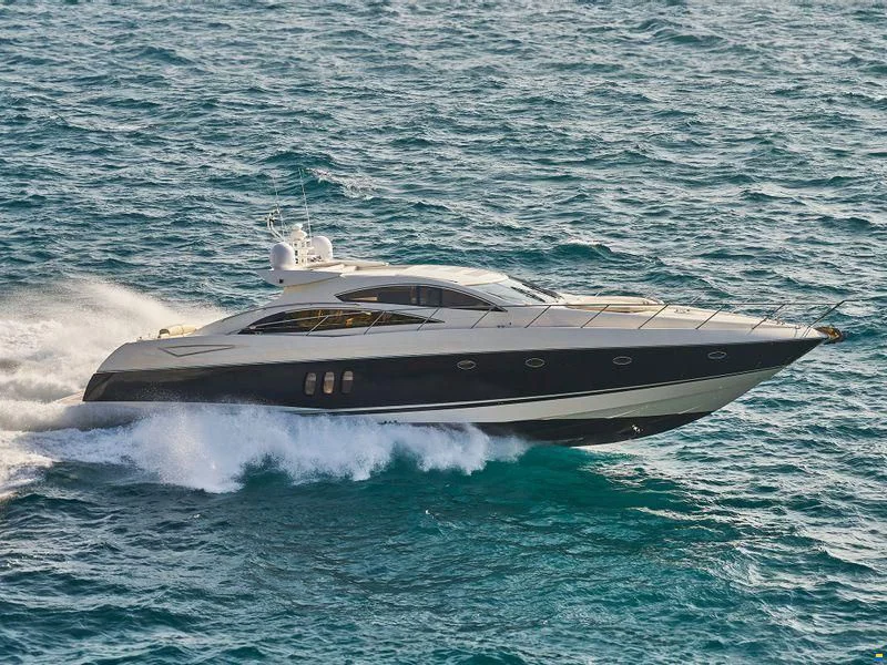 BoatPhoto.coverAlt