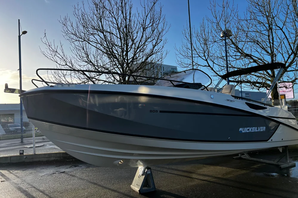 BoatPhoto.alt