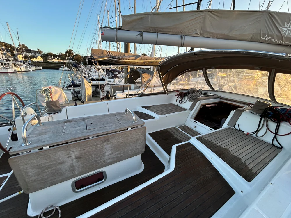 2012 Jeanneau 53 for sale in France, photo 4 of 5