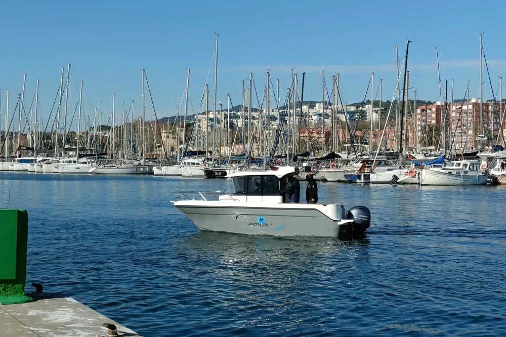 BoatPhoto.coverAlt