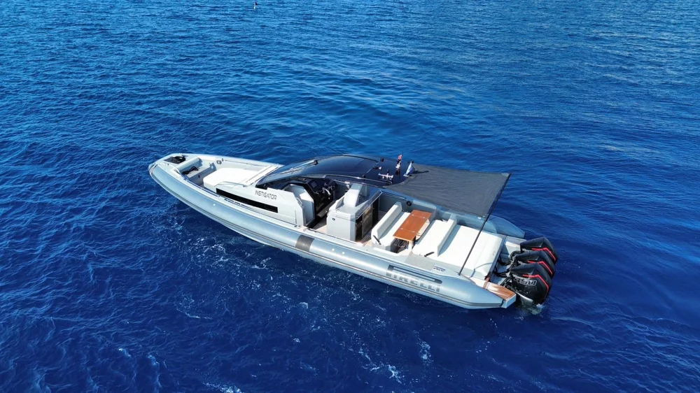 BoatPhoto.coverAlt