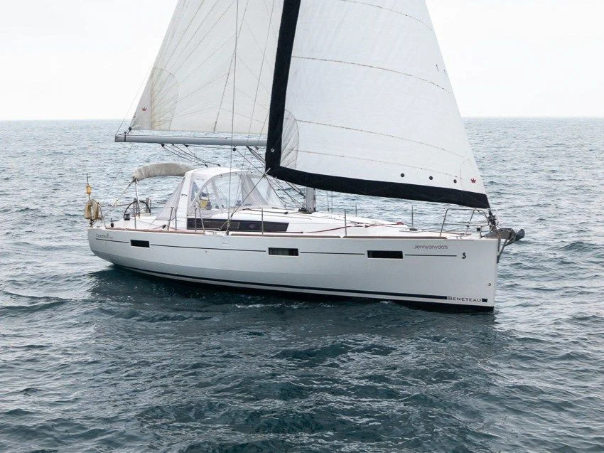 BoatPhoto.coverAlt