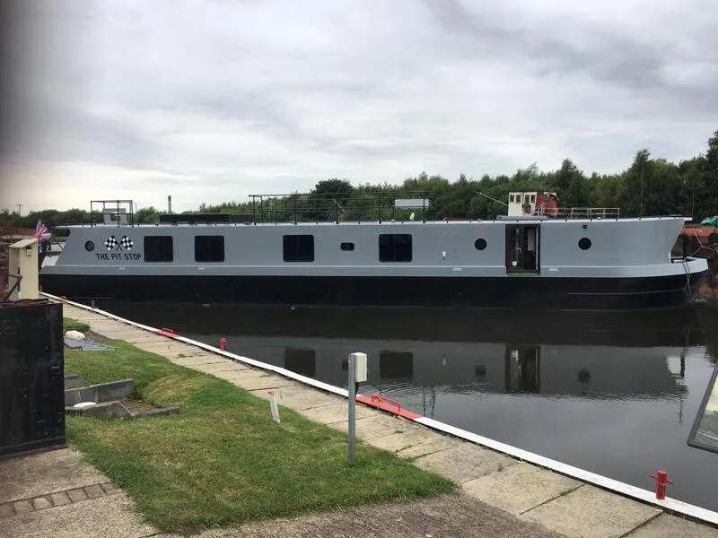 BoatPhoto.alt