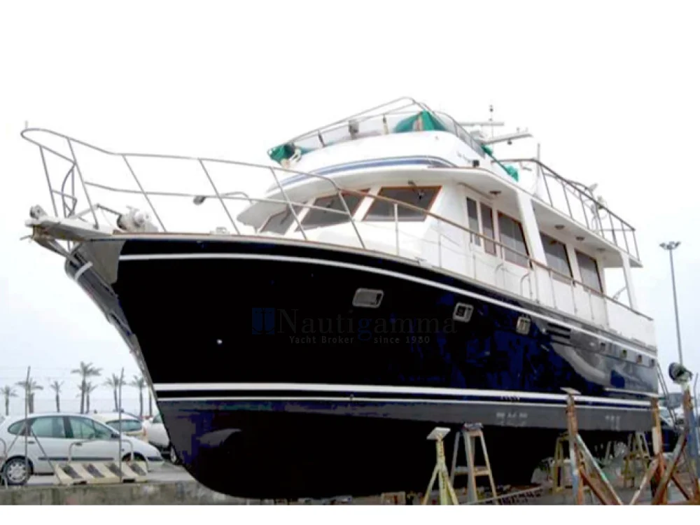 BoatPhoto.coverAlt
