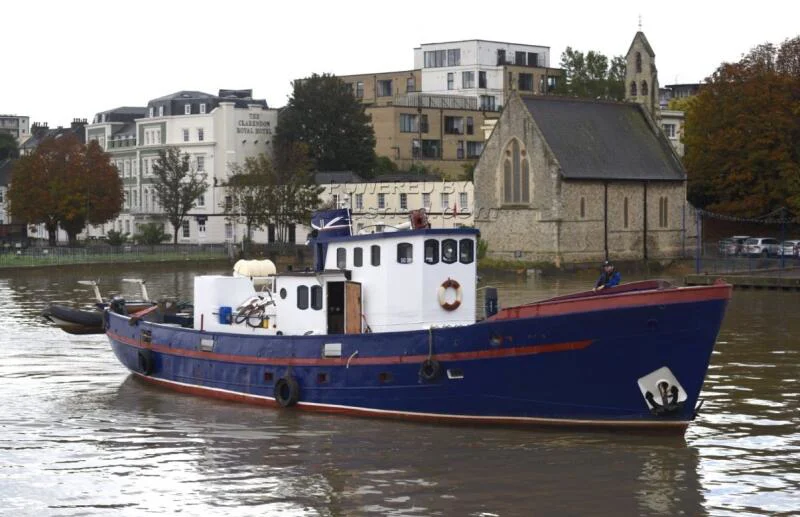 BoatPhoto.coverAlt