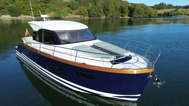 BoatPhoto.coverAlt