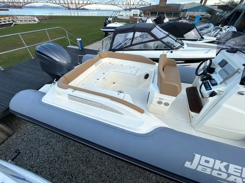 BoatPhoto.alt