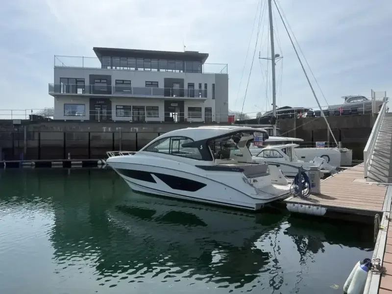 BoatPhoto.alt