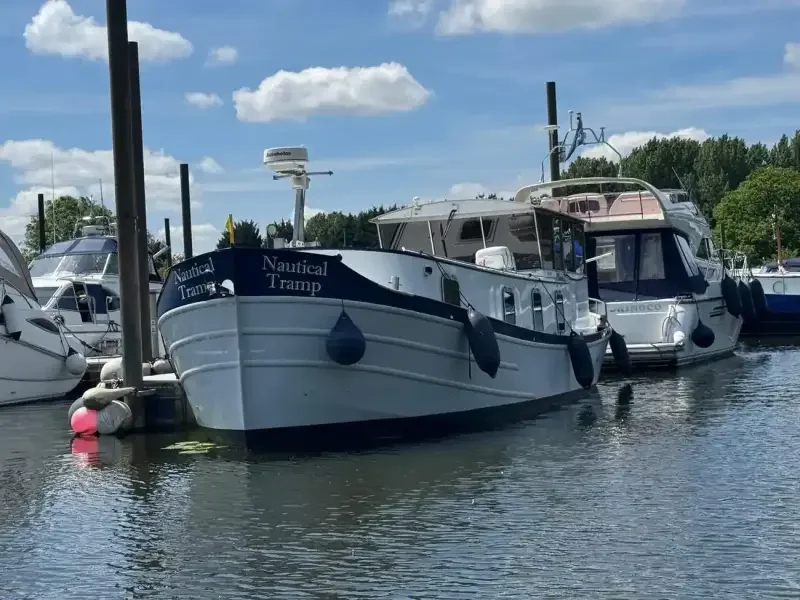 BoatPhoto.alt