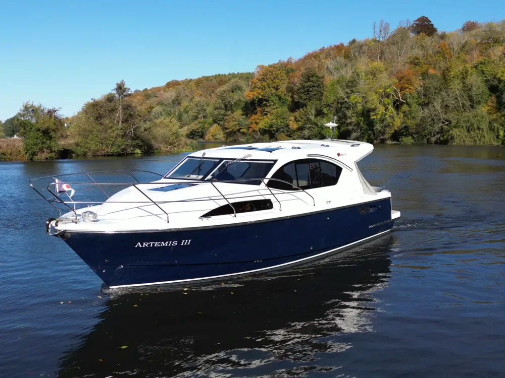 BoatPhoto.coverAlt