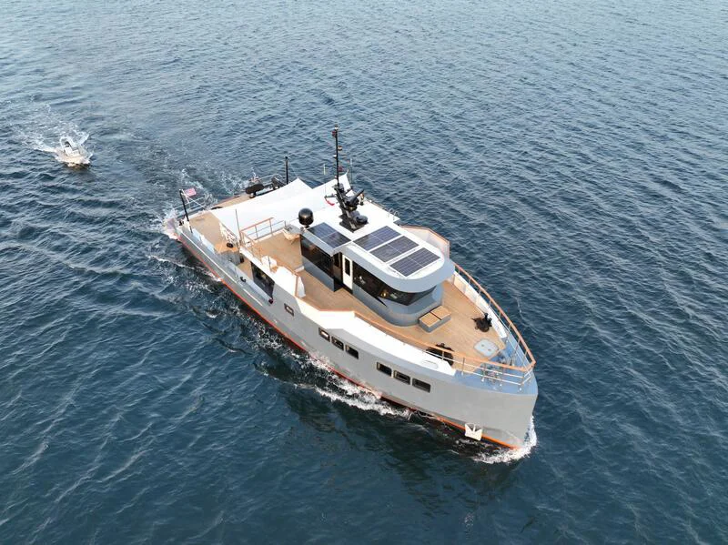 BoatPhoto.coverAlt