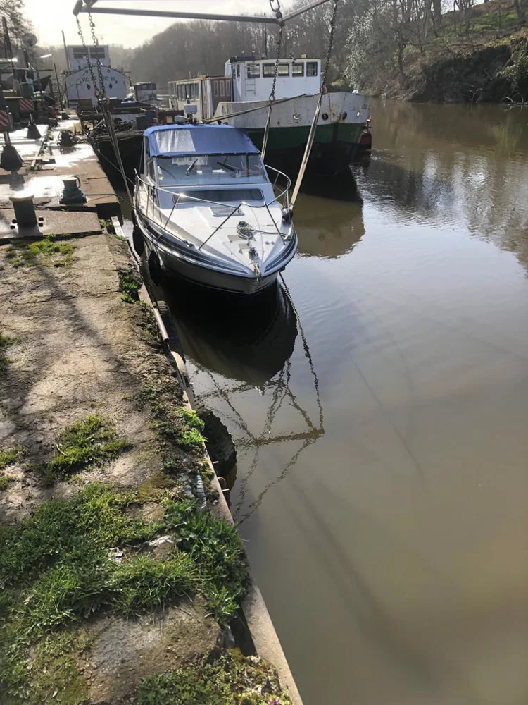 BoatPhoto.coverAlt