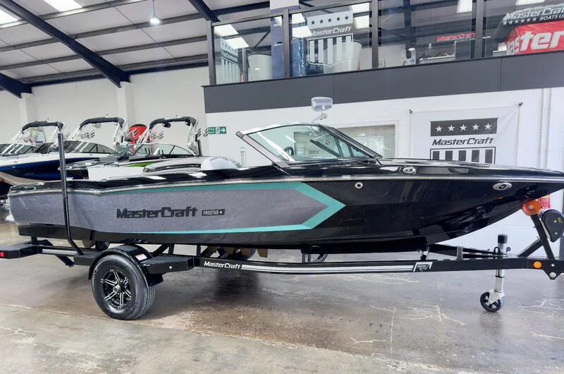 2021 MasterCraft ProStar for sale in United Kingdom, photo 2 of 5