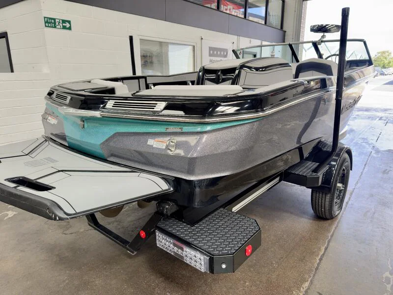 2021 MasterCraft ProStar for sale in United Kingdom, photo 3 of 5