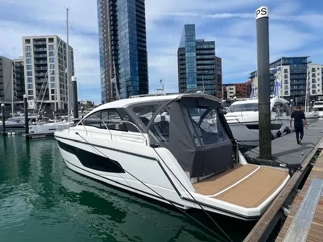 BoatPhoto.alt