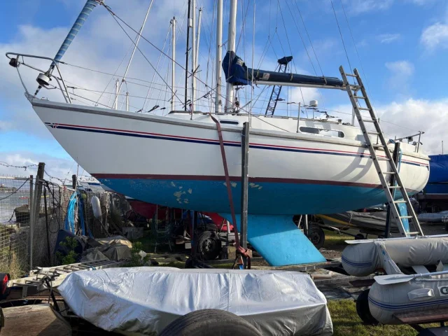 BoatPhoto.coverAlt