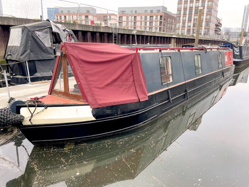 BoatPhoto.alt