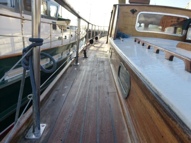 BoatPhoto.alt
