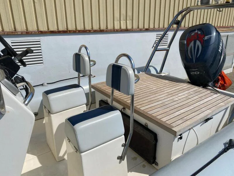 BoatPhoto.alt