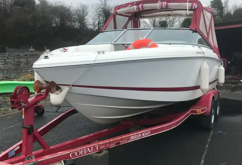 BoatPhoto.coverAlt