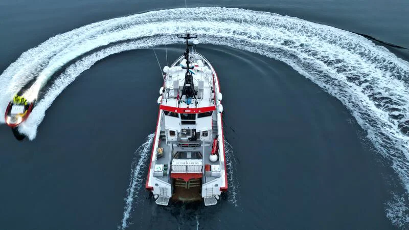 BoatPhoto.coverAlt