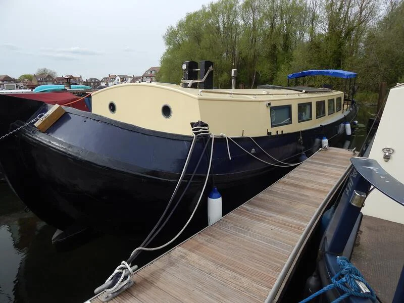 BoatPhoto.alt