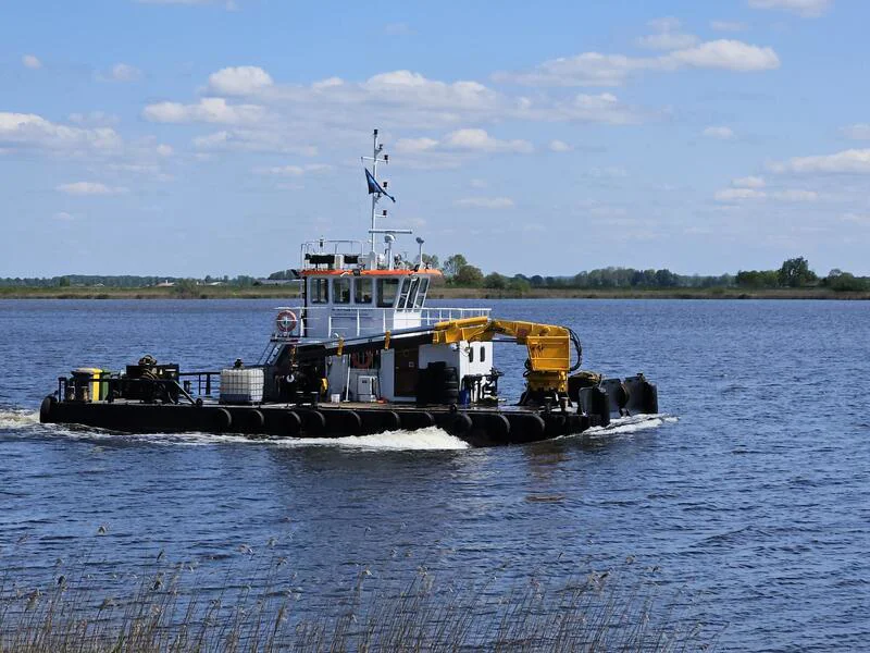 BoatPhoto.alt