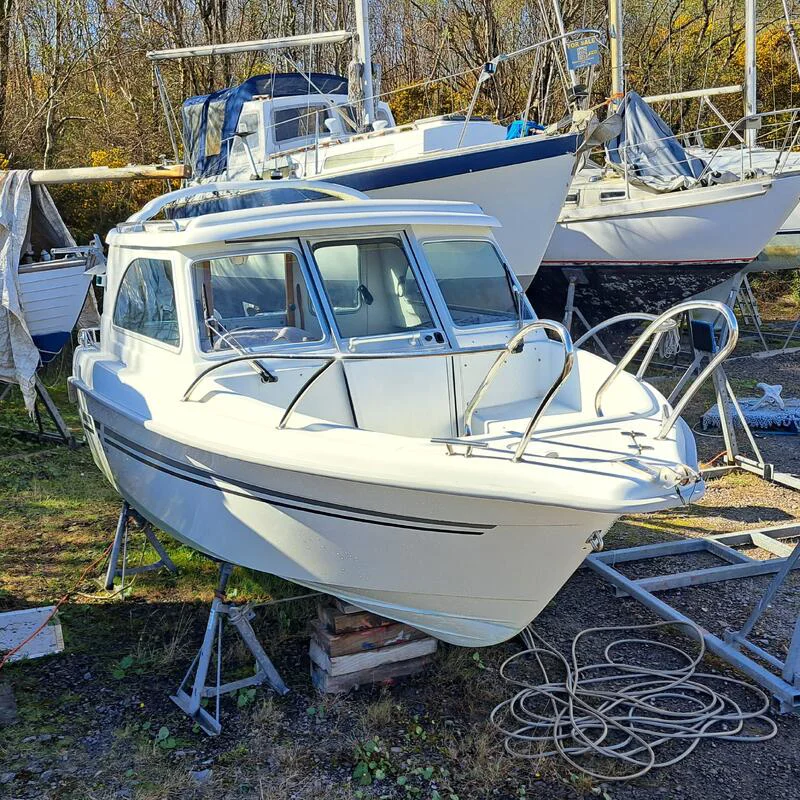 BoatPhoto.coverAlt