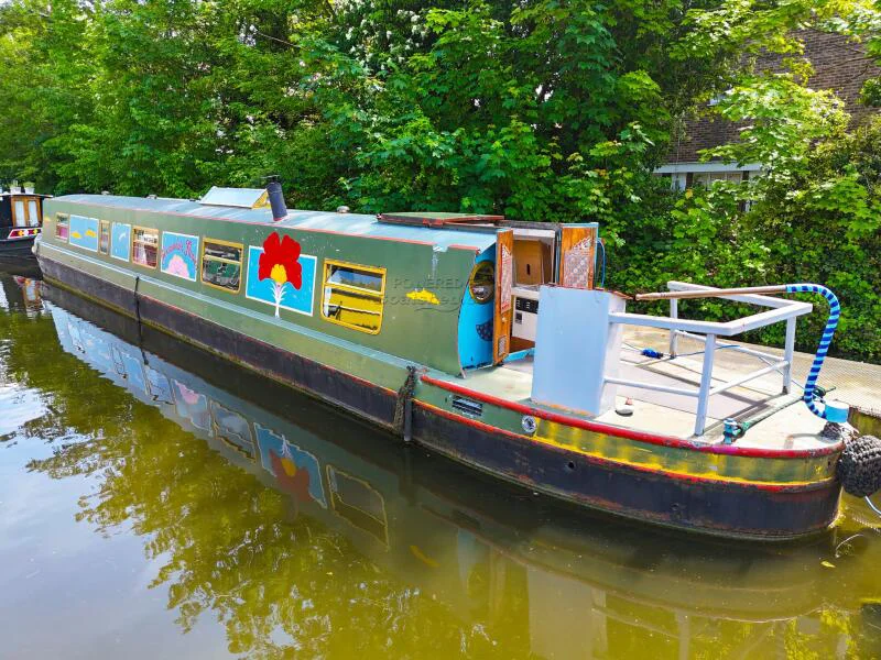 BoatPhoto.alt