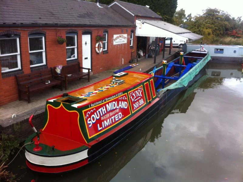 BoatPhoto.alt