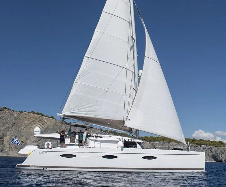 BoatPhoto.coverAlt