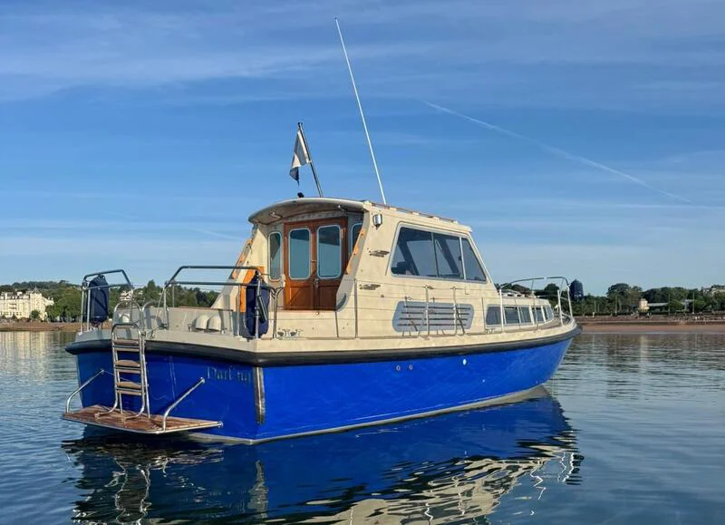 BoatPhoto.coverAlt