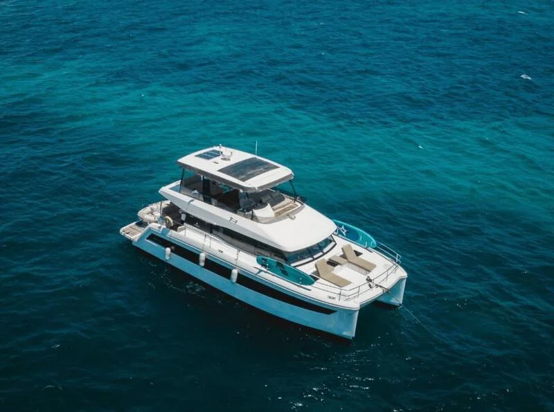 BoatPhoto.coverAlt