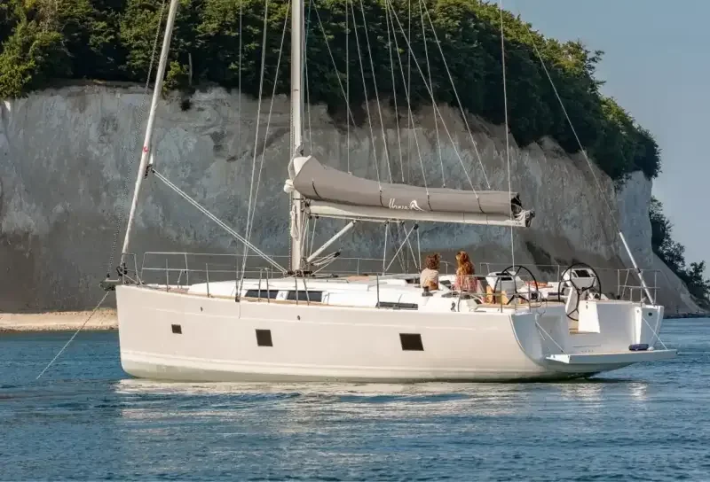 BoatPhoto.coverAlt