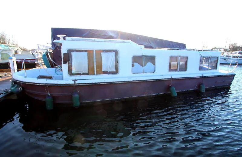 BoatPhoto.coverAlt