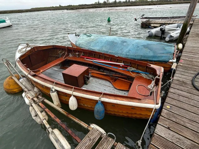 BoatPhoto.alt