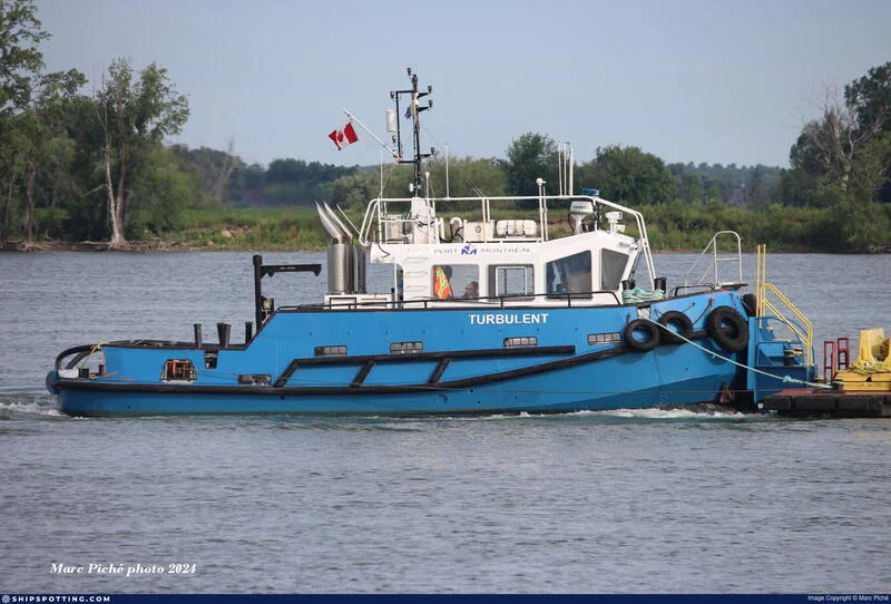BoatPhoto.alt