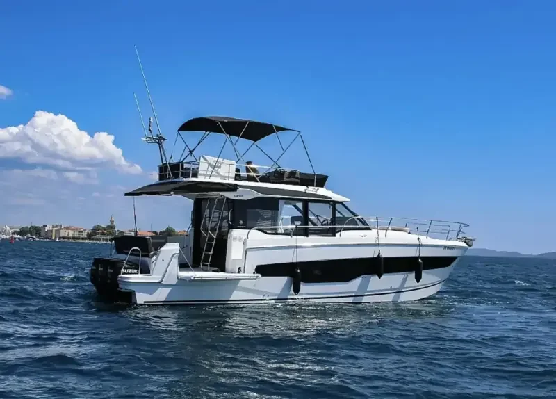 BoatPhoto.alt