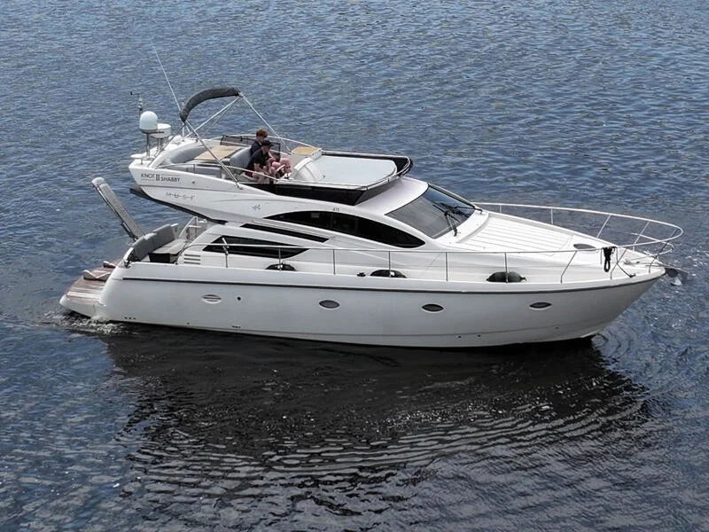 BoatPhoto.coverAlt