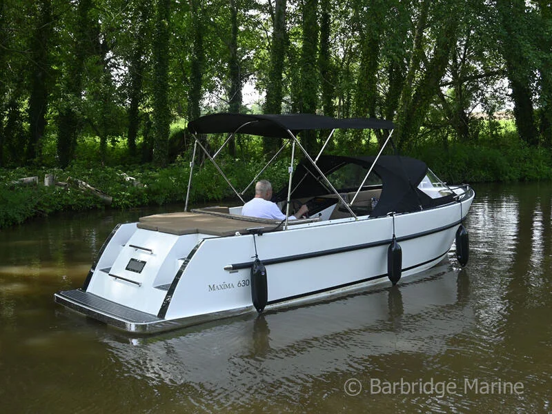 BoatPhoto.coverAlt