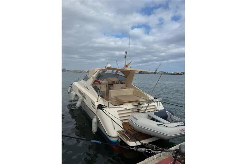BoatPhoto.alt