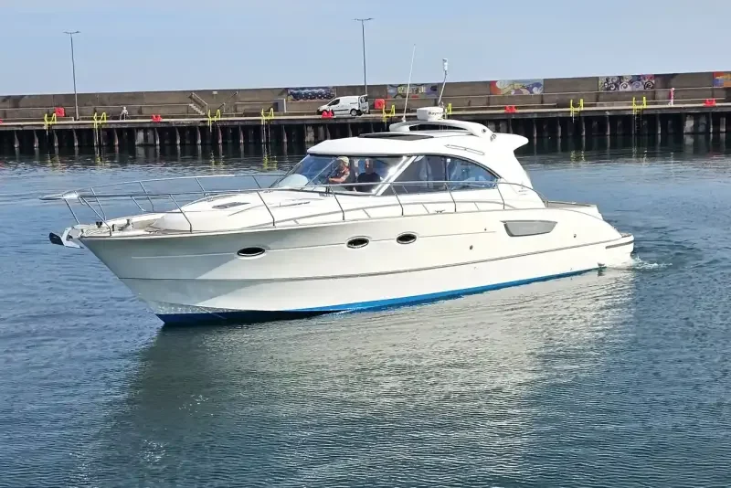 BoatPhoto.alt