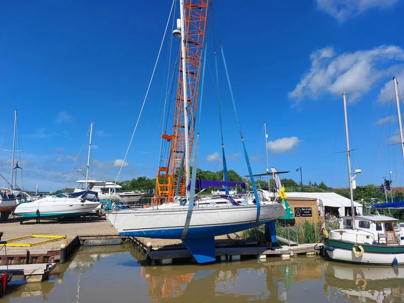 BoatPhoto.coverAlt
