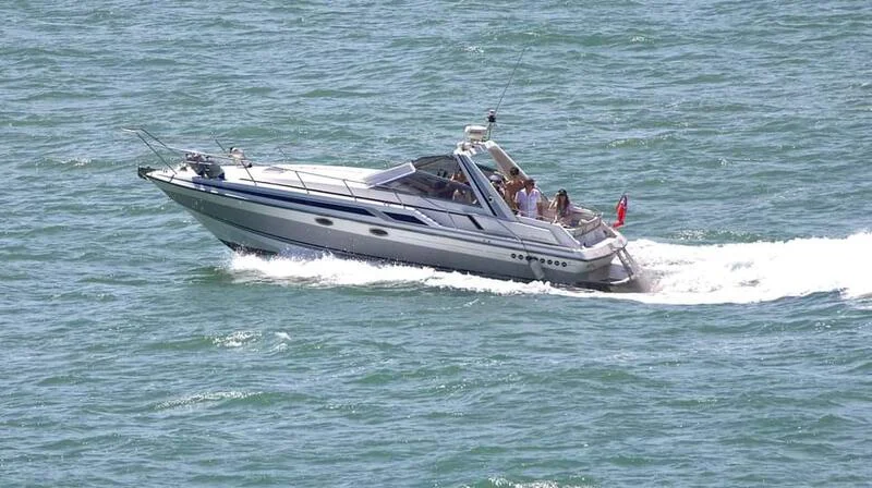 BoatPhoto.coverAlt