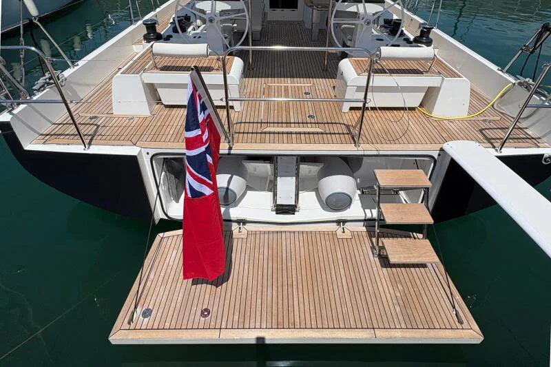 BoatPhoto.alt