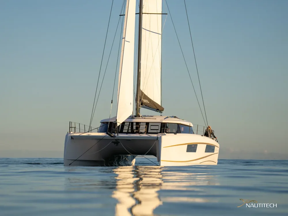 BoatPhoto.coverAlt