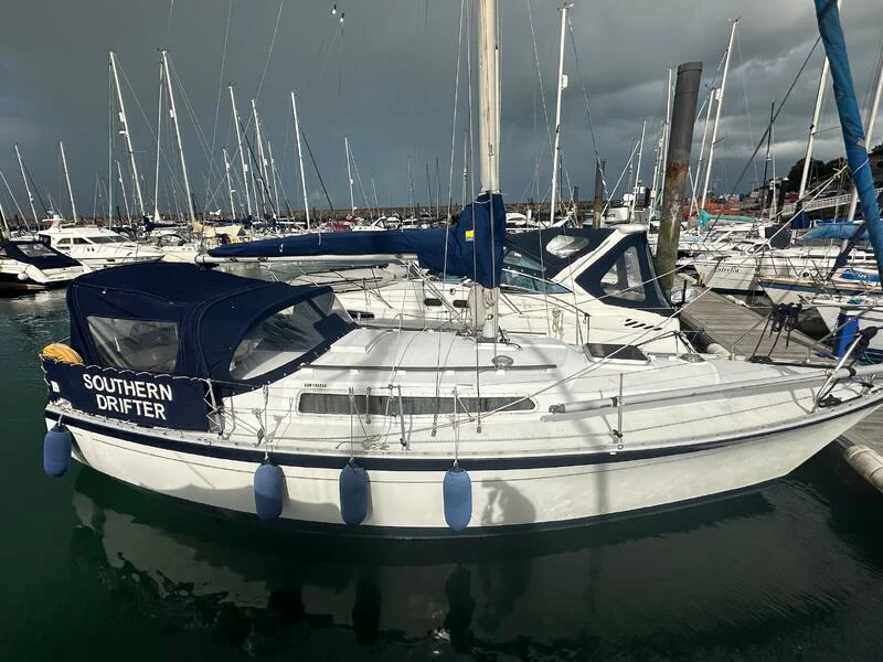 BoatPhoto.coverAlt