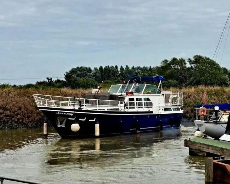 BoatPhoto.coverAlt
